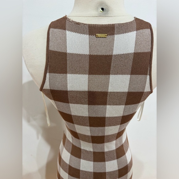 Toccin Emerson Sleeveless Midi Dress, Size: S - Picture 10 of 12